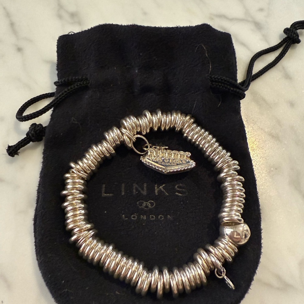 Links of London sterling silver Sweetie bracelet with Las Vegas charm.